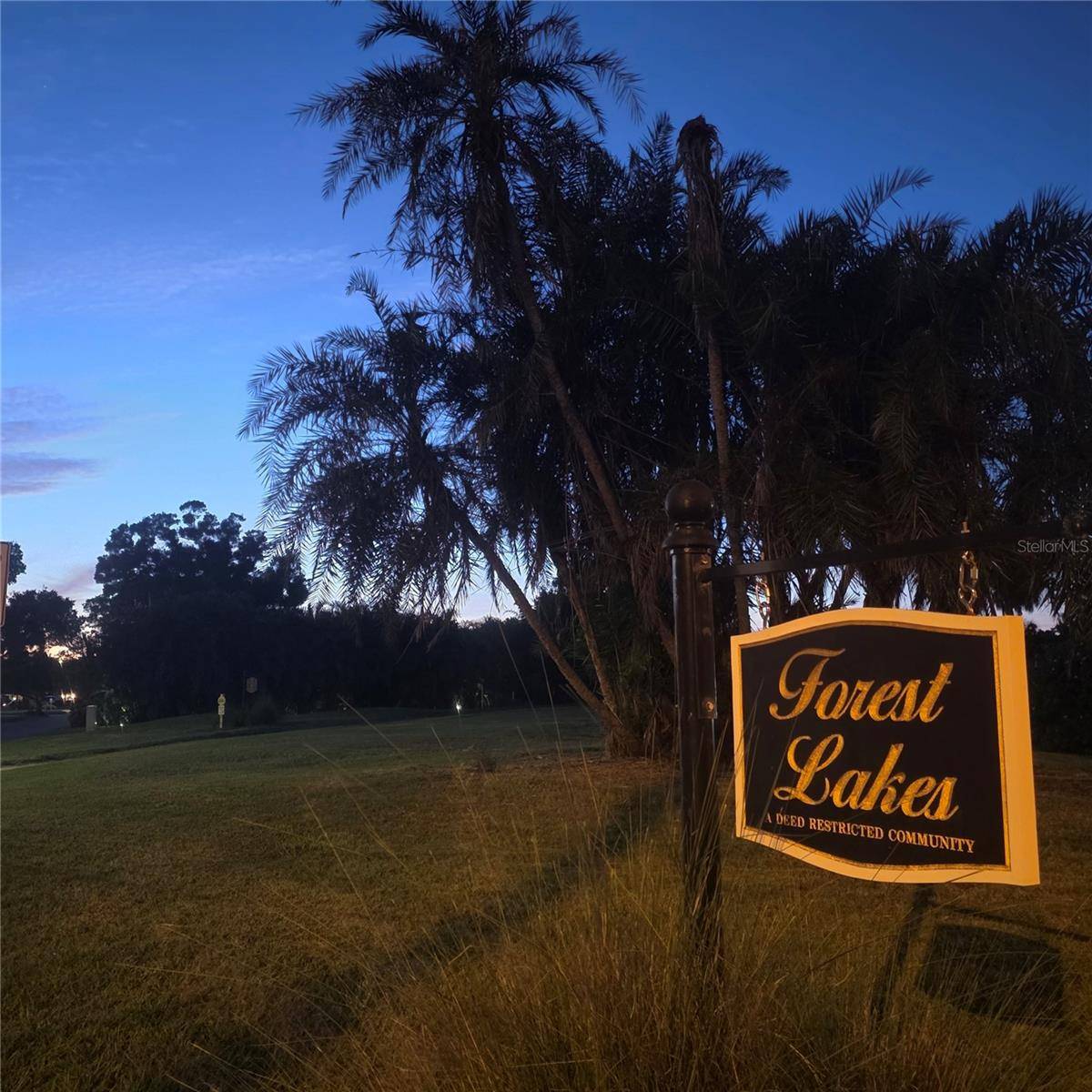 1801 MID OCEAN CIR, Sarasota, FL 34239