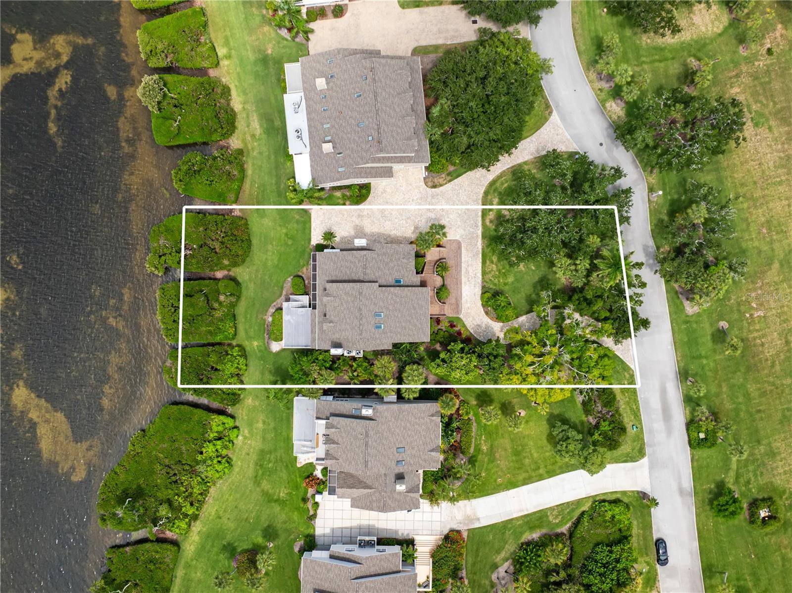 44 TIDY ISLAND BLVD, Bradenton, FL 34210