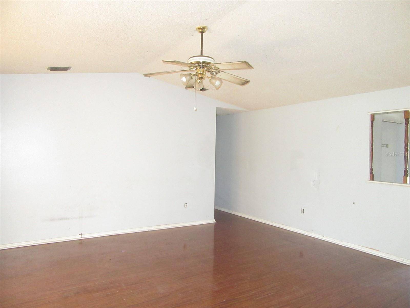 2256 LION TER, Port Charlotte, FL 33952