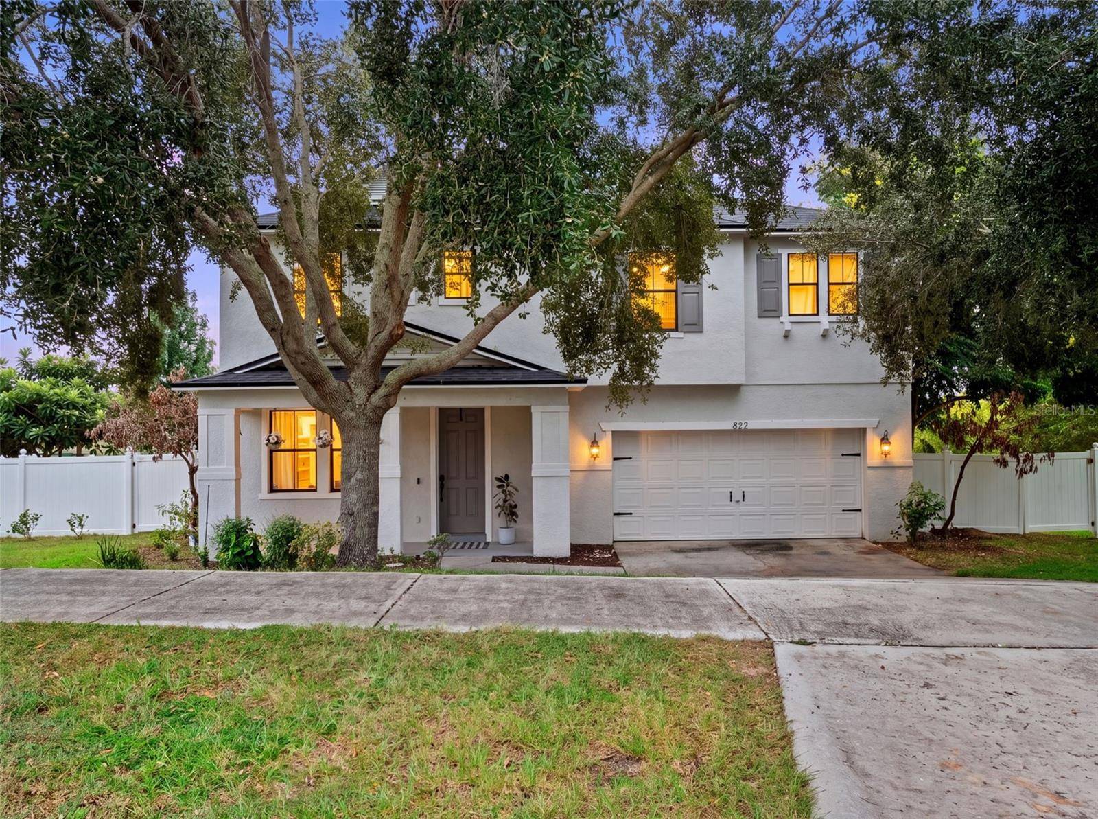 822 N JACKS LAKE RD, Clermont, FL 34711