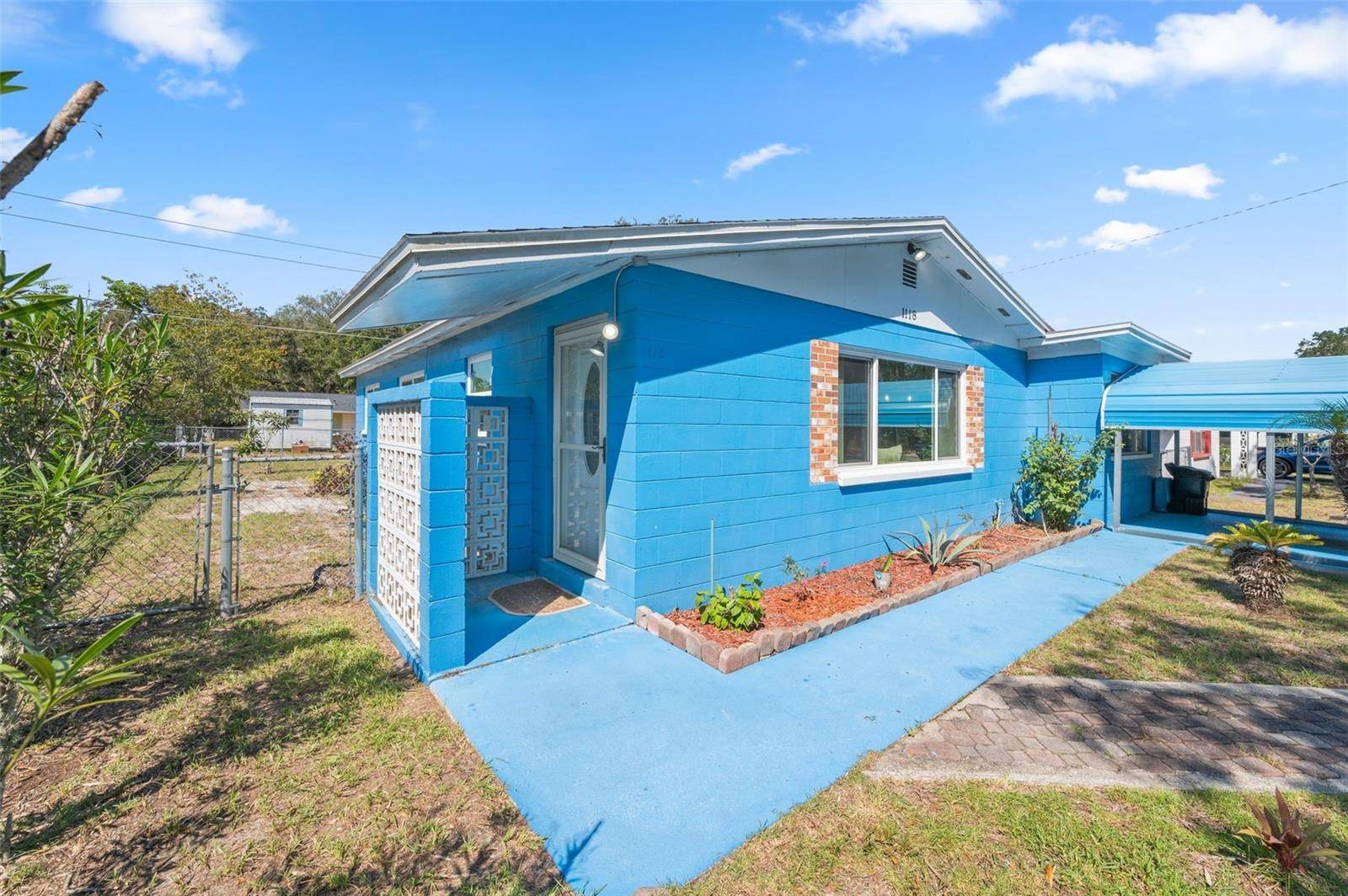1118 SE 19TH ST, Gainesville, FL 32641