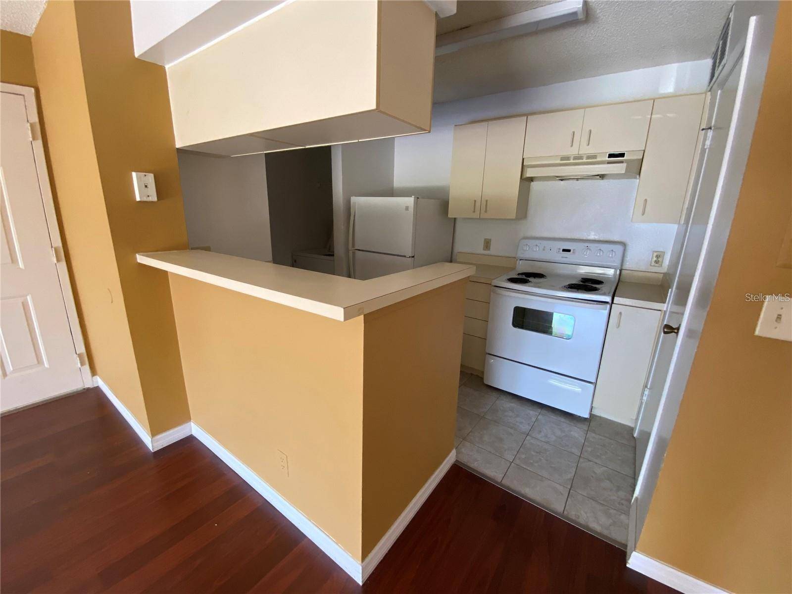 320 FORESTWAY CIR #307, Altamonte Springs, FL 32701