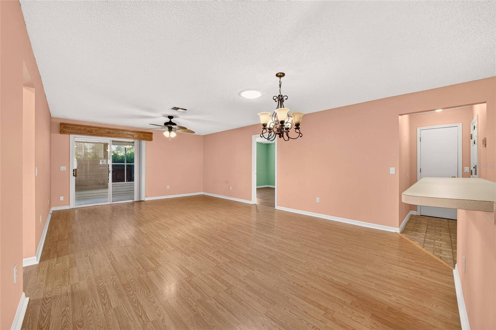 2615 PRIVADA DR, The Villages, FL 32162