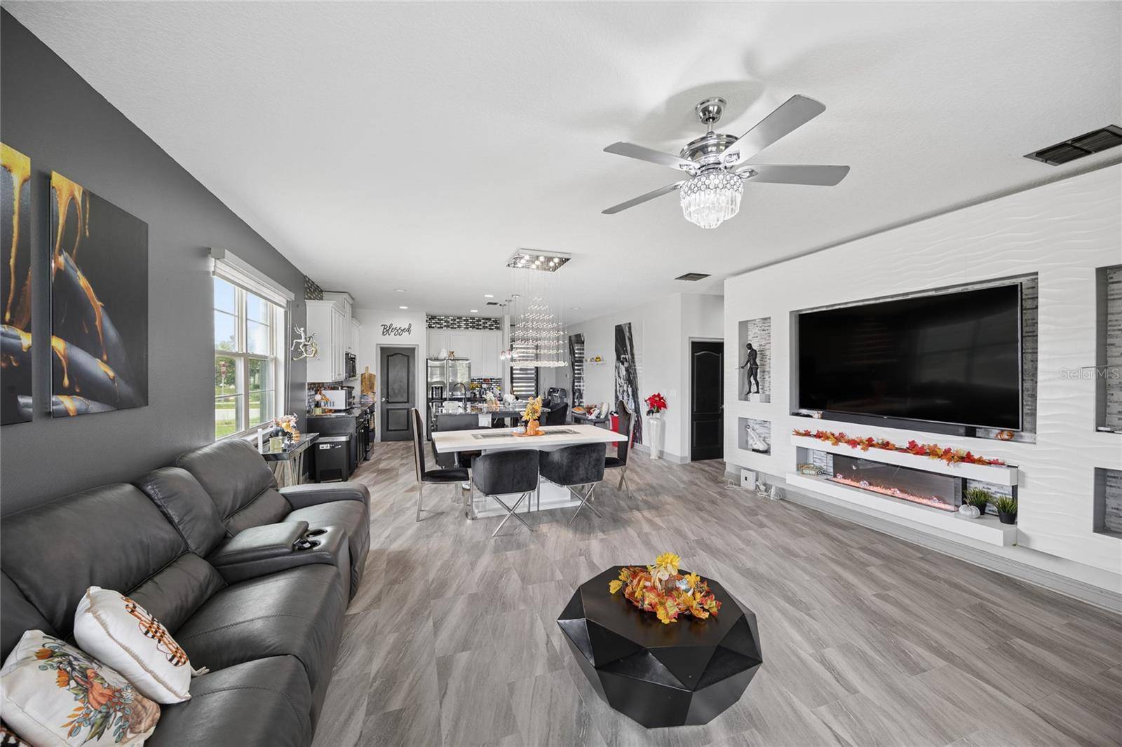 3199 CRISPIN CIR, Harmony, FL 34773