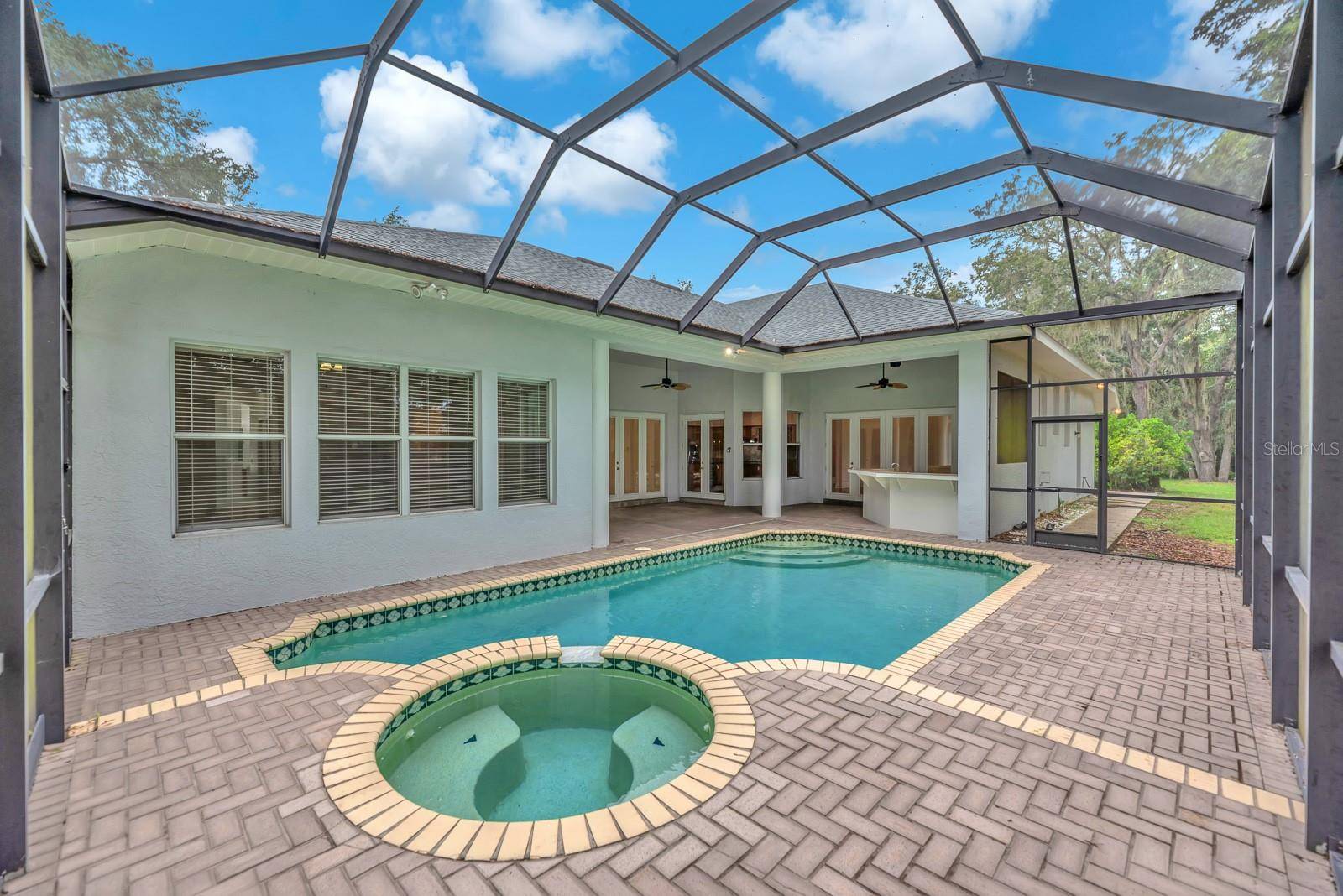 6034 HAMMOCK HILL AVE, Lithia, FL 33547