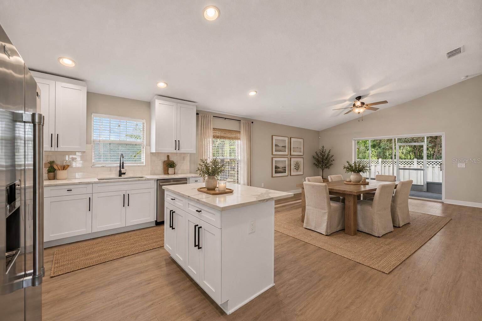 5209 ABBEY PARK AVE, Tampa, FL 33647