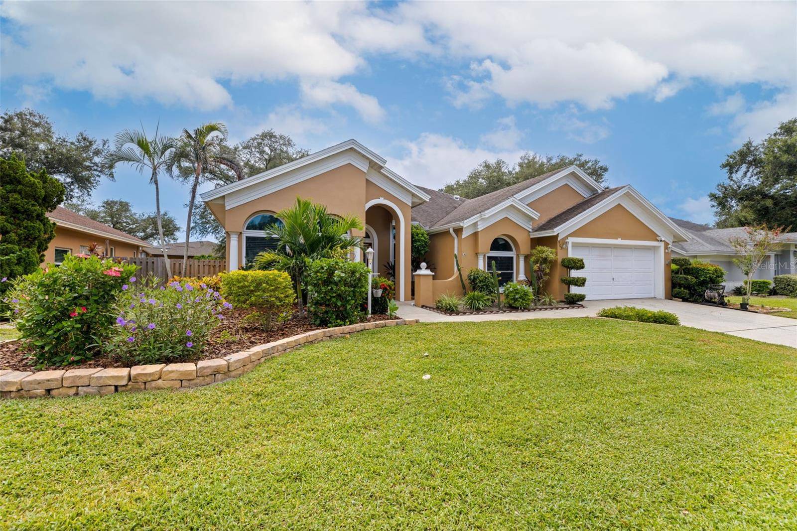 903 WHIPPOORWILL DR, Palm Harbor, FL 34683