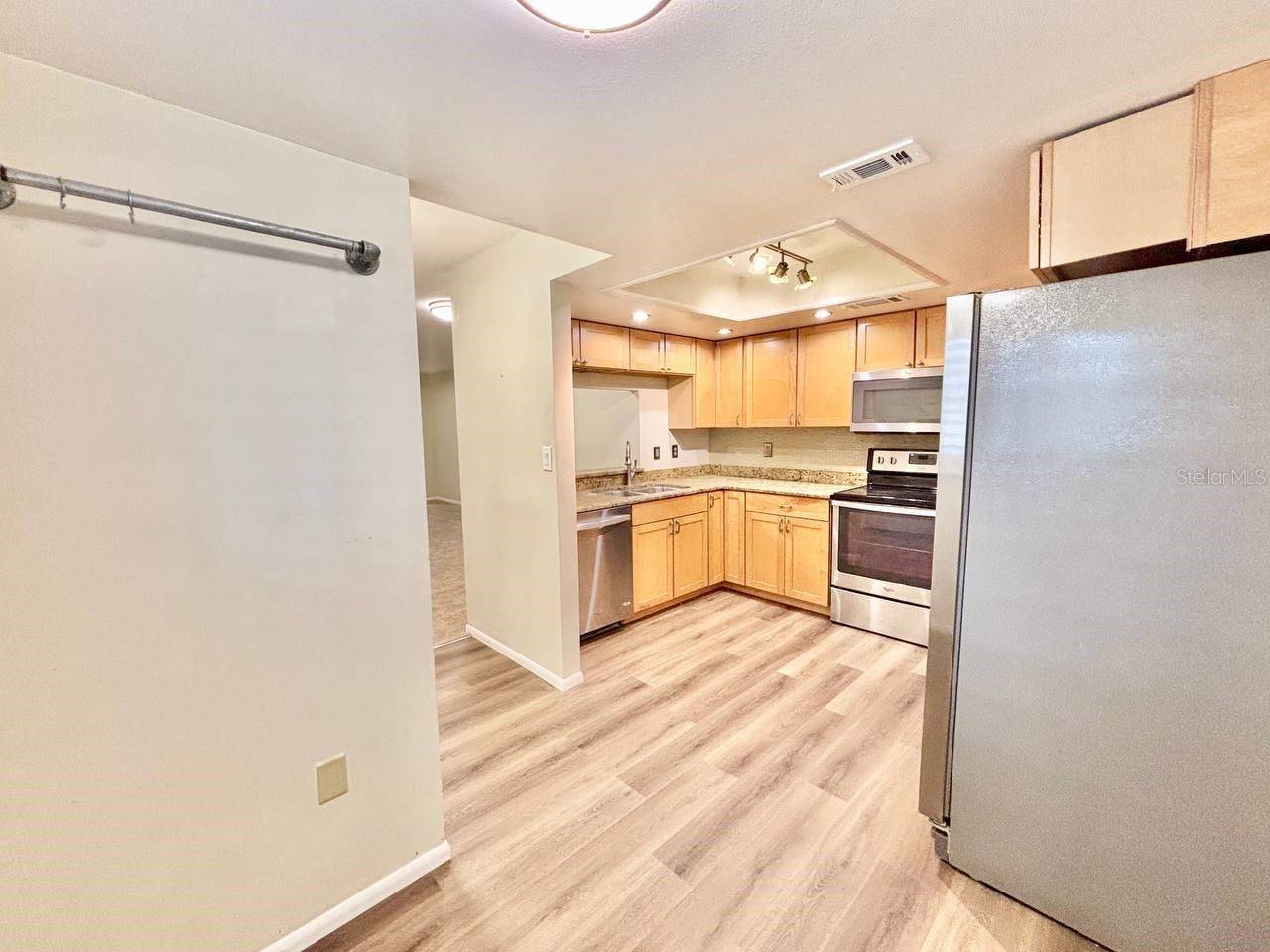 2661 SABAL SPRINGS CIR #205, Clearwater, FL 33761