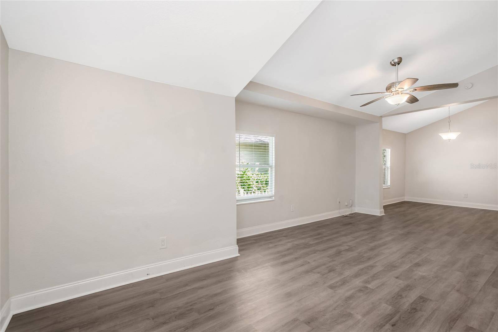 1703 E NEW ORLEANS AVE, Tampa, FL 33610