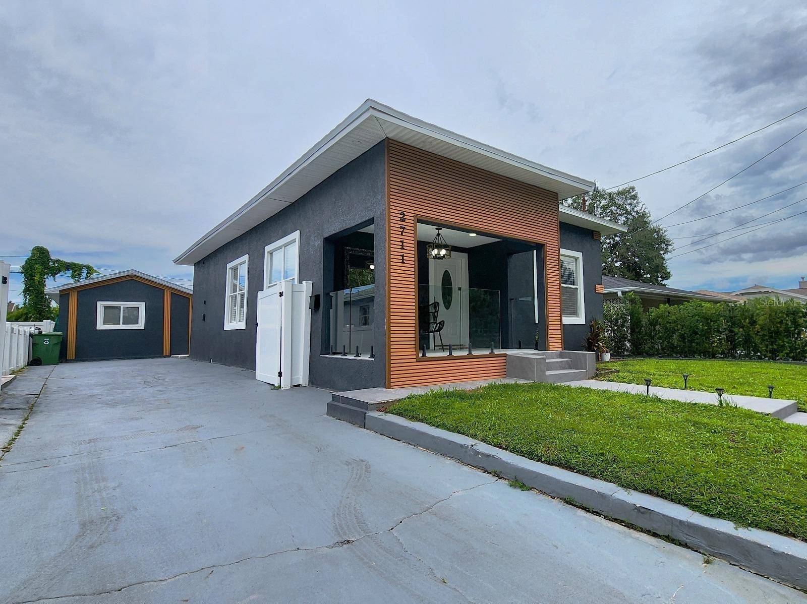 2711 W CORDELIA ST, Tampa, FL 33607