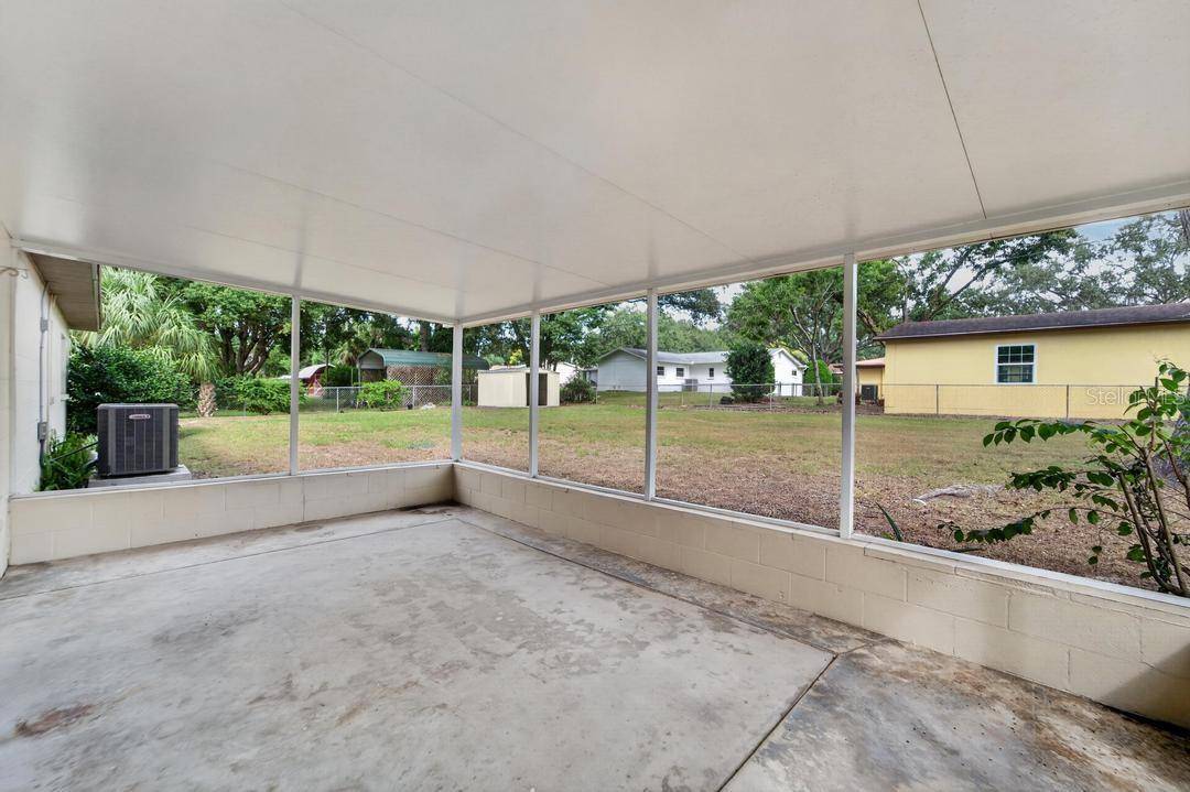 820 BLACKBERRY LANE, Brandon, FL 33511