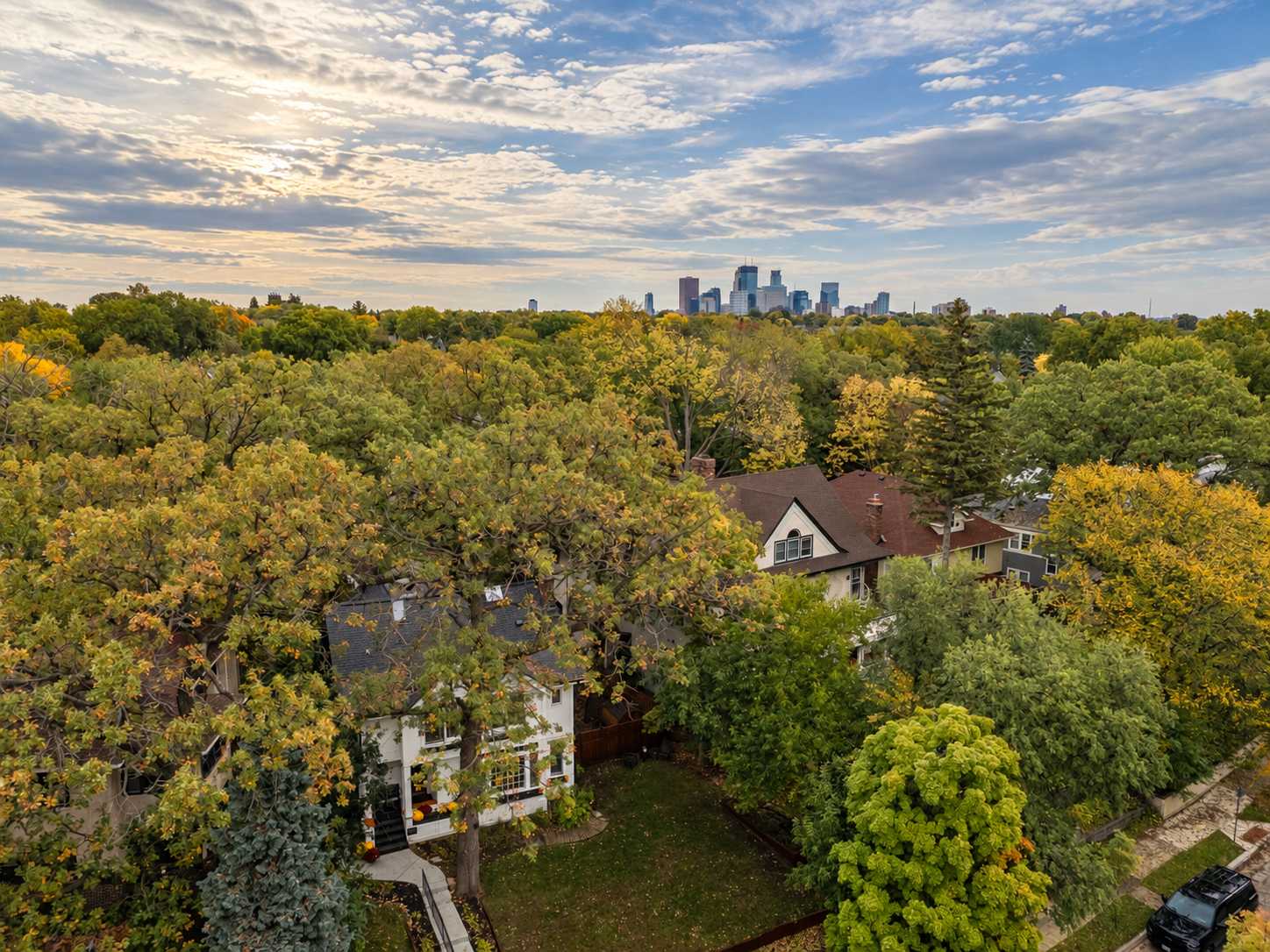 2510 W 22nd ST, Minneapolis, MN 55405