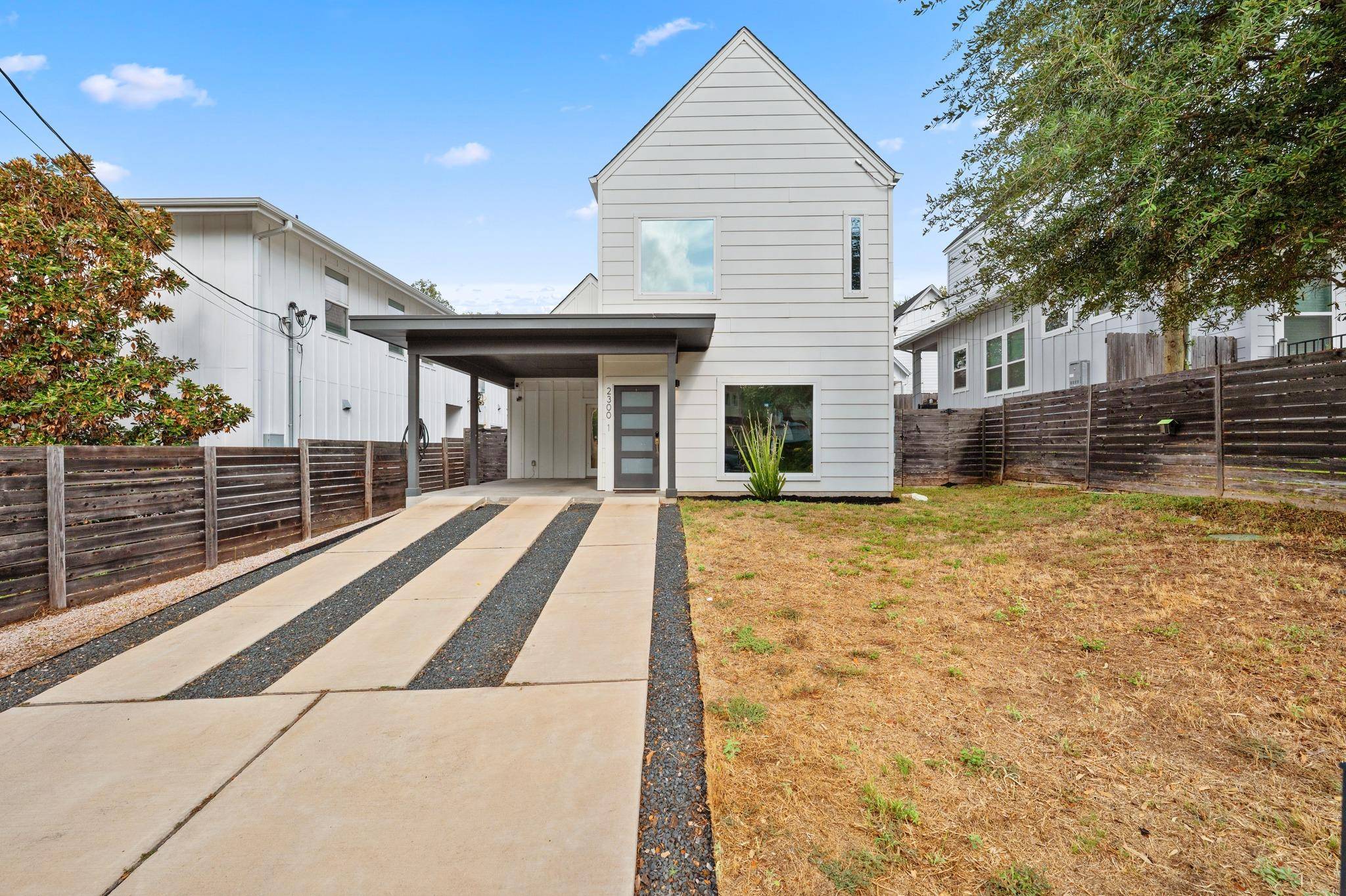 2300 E 10th ST #1, Austin, TX 78702