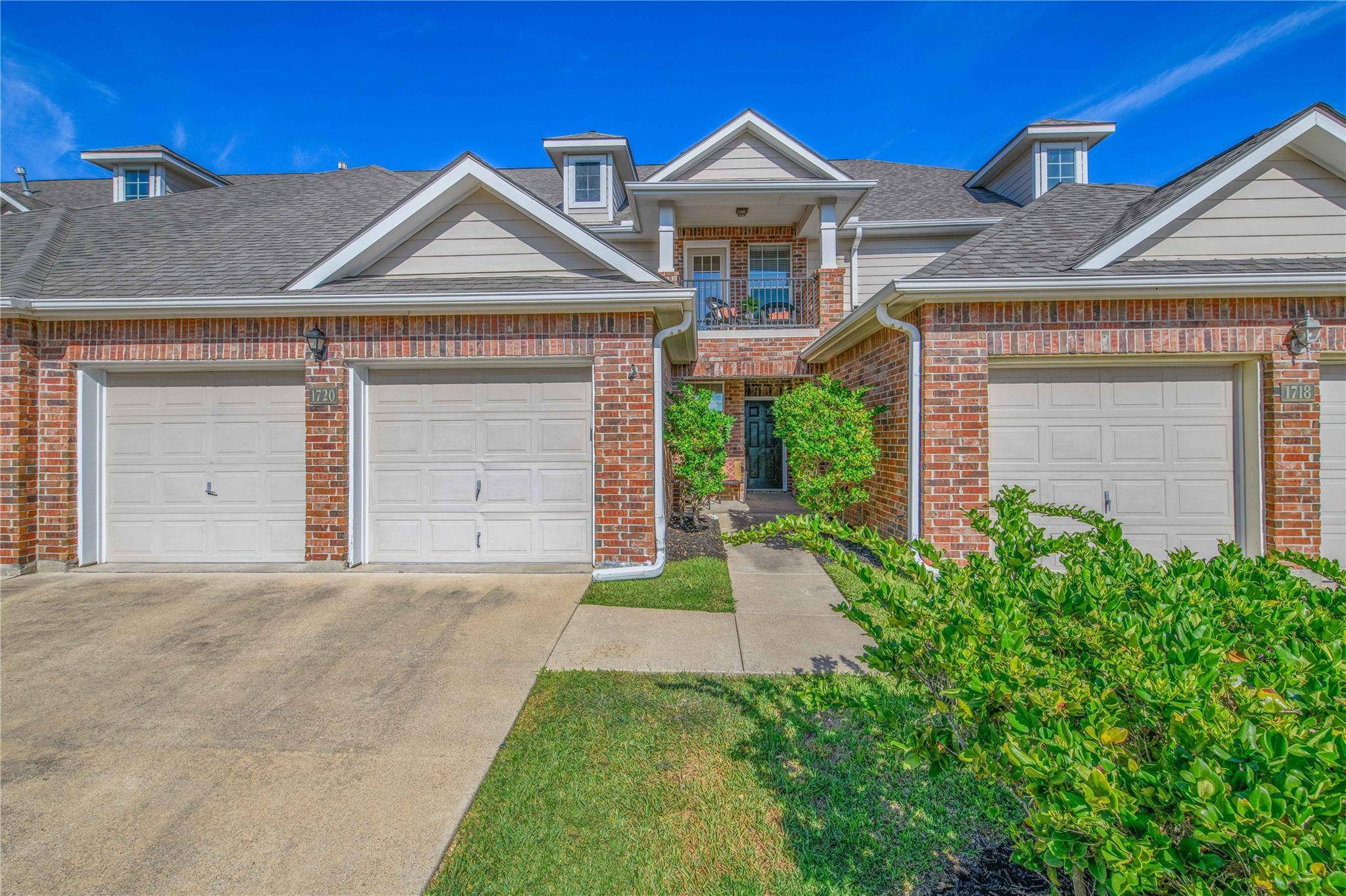 1720 Heath DR, College Station, TX 77845