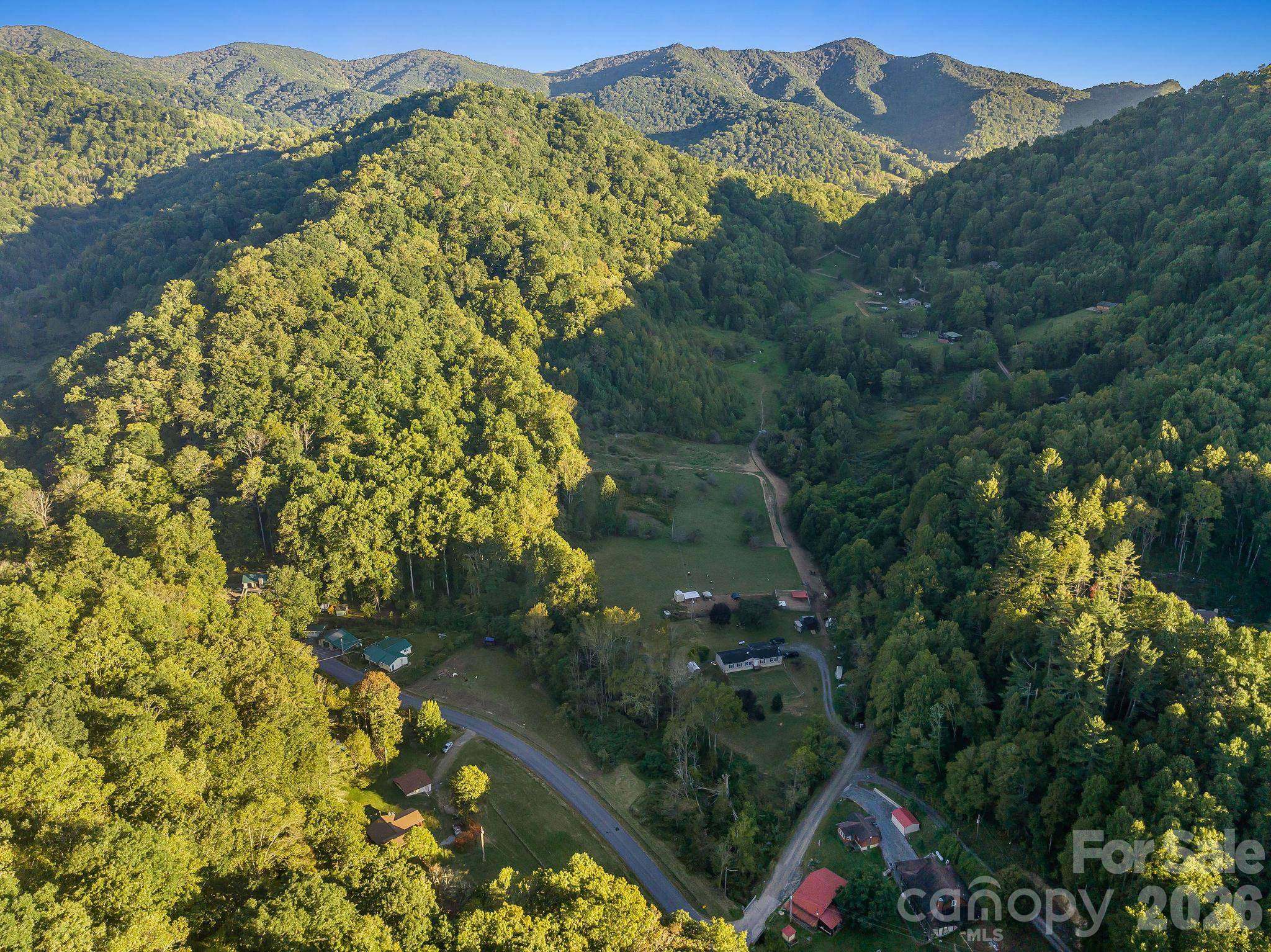 1102 Price Town RD, Clyde, NC 28721