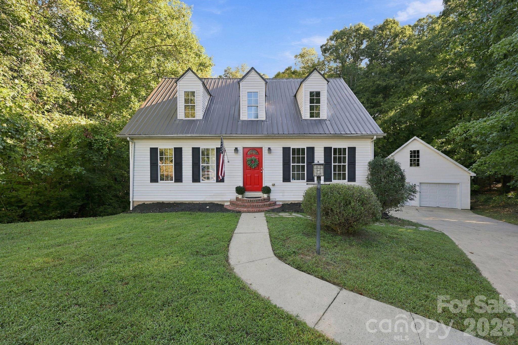 205 Colonial AVE, Concord, NC 28025