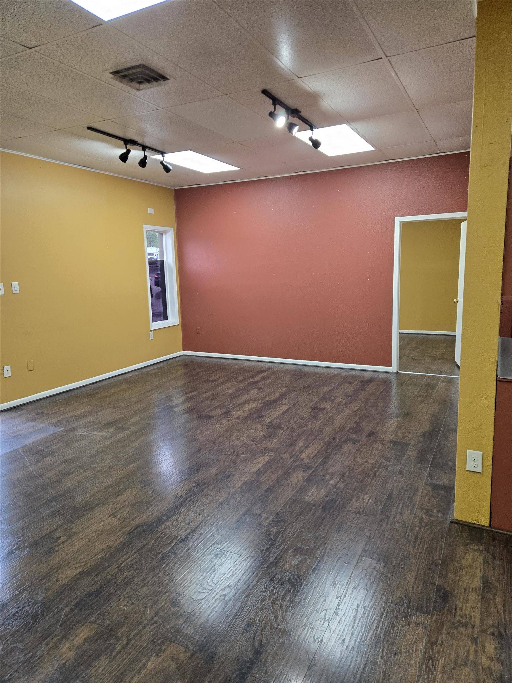 708 Second ST, Marble Falls, TX 78654