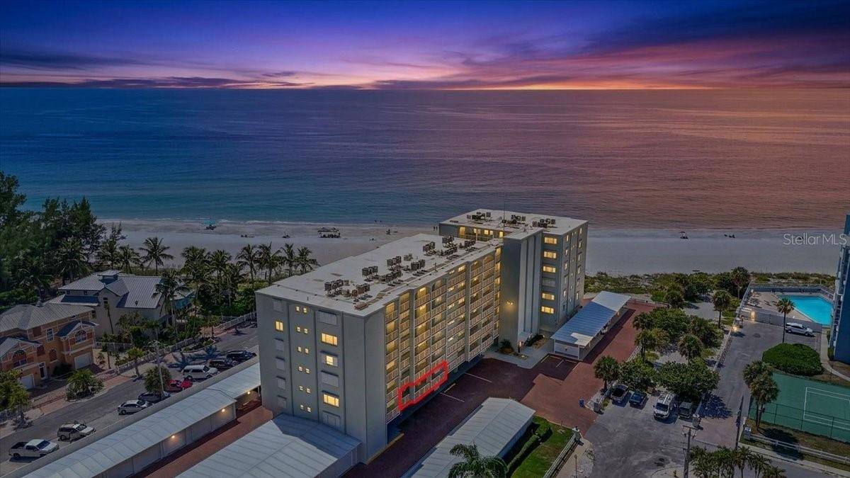 5200 GULF DR #107, Holmes Beach, FL 34217