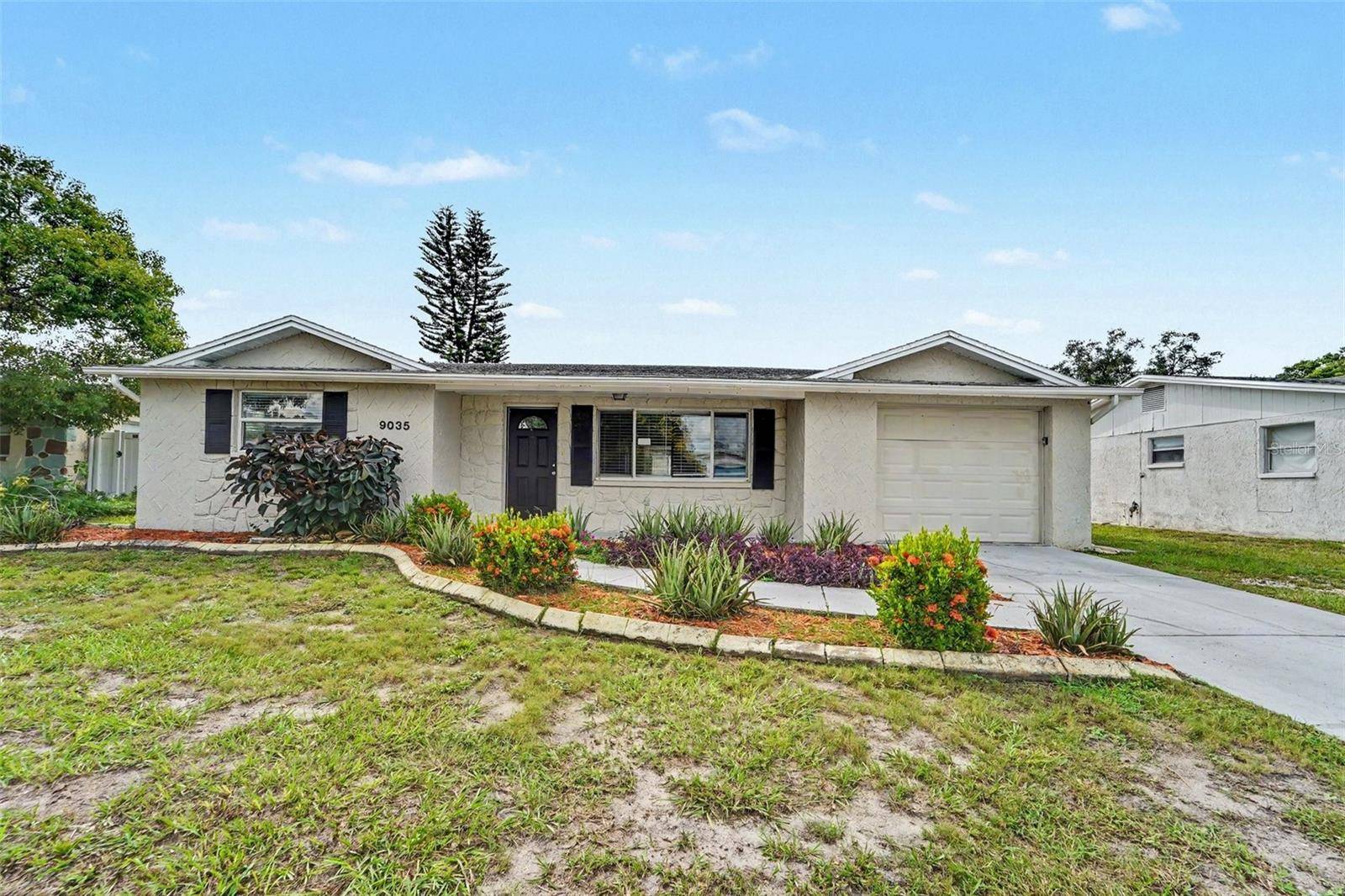 9035 SAINT REGIS LN, Port Richey, FL 34668