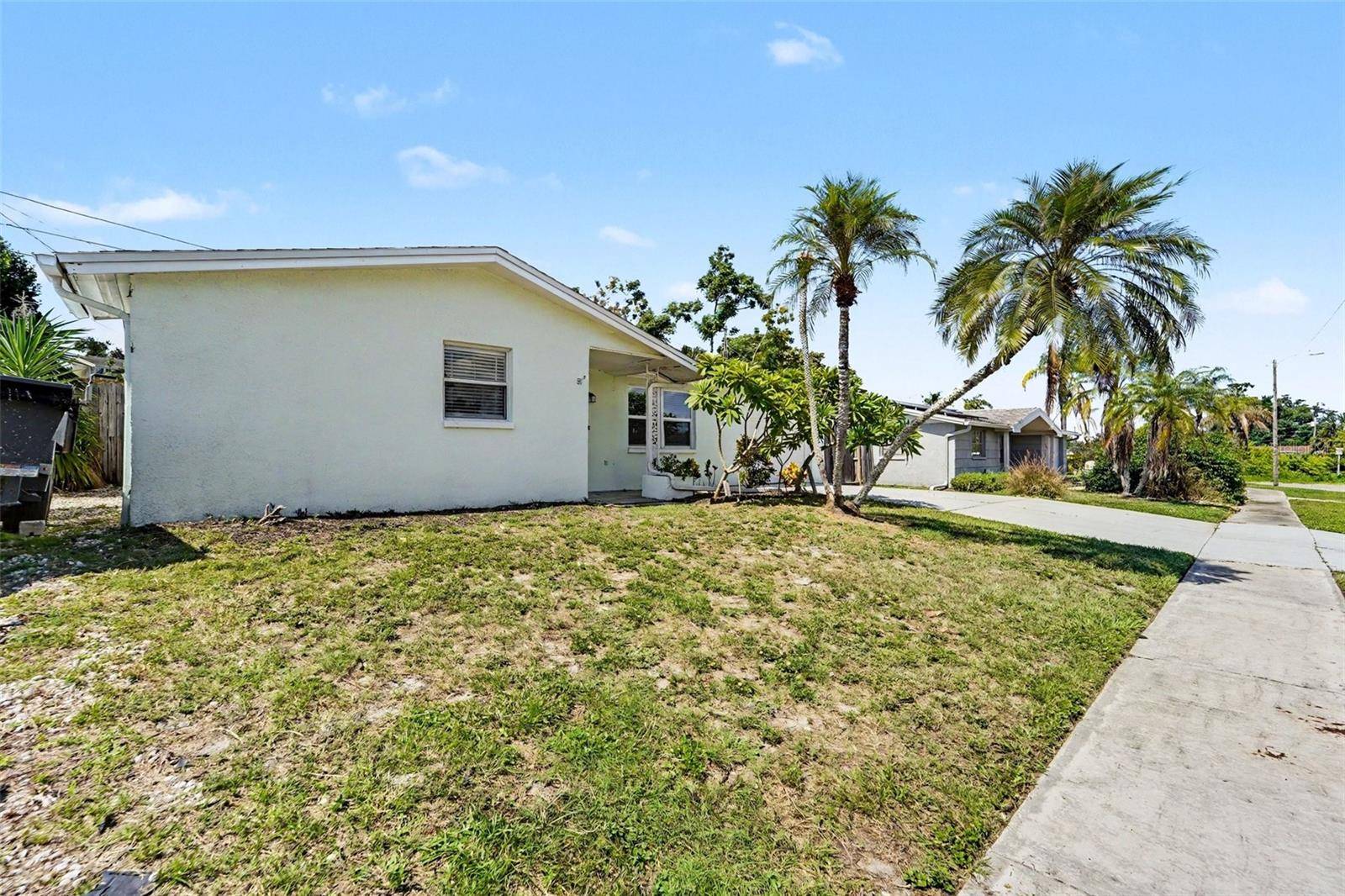 1539 PLUM TREE RD, Holiday, FL 34690