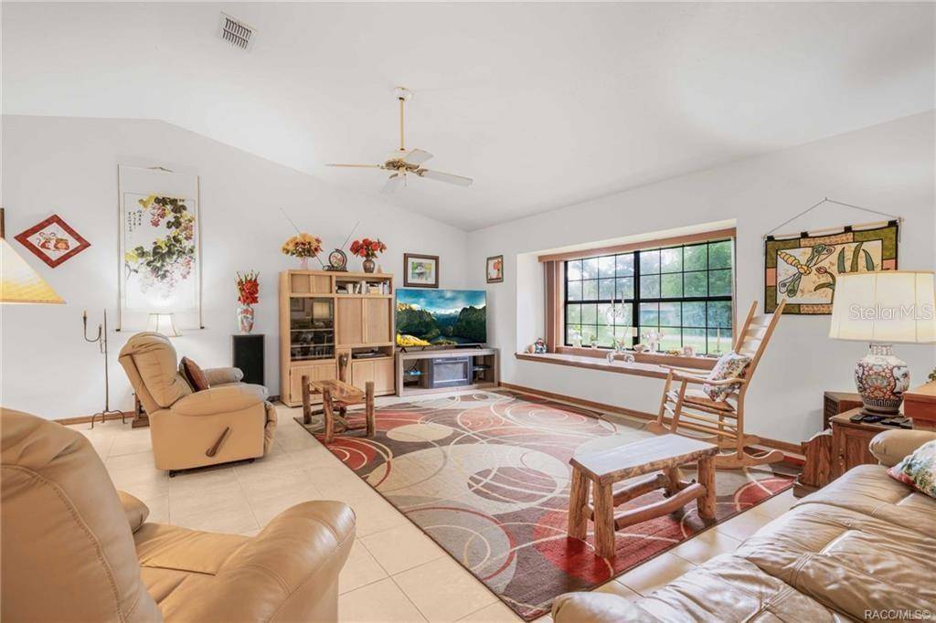 8156 SW 204TH CT, Dunnellon, FL 34431