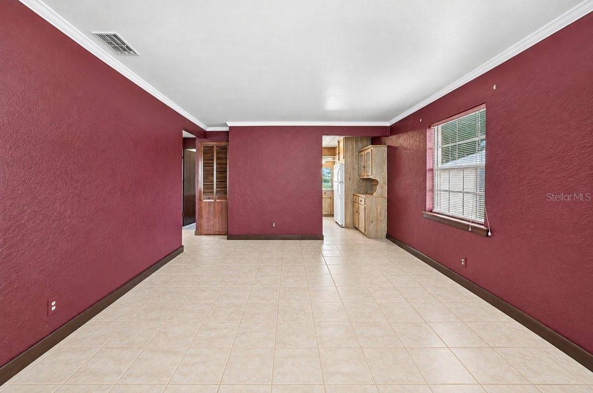 118 PALM DR, Daytona Beach, FL 32117