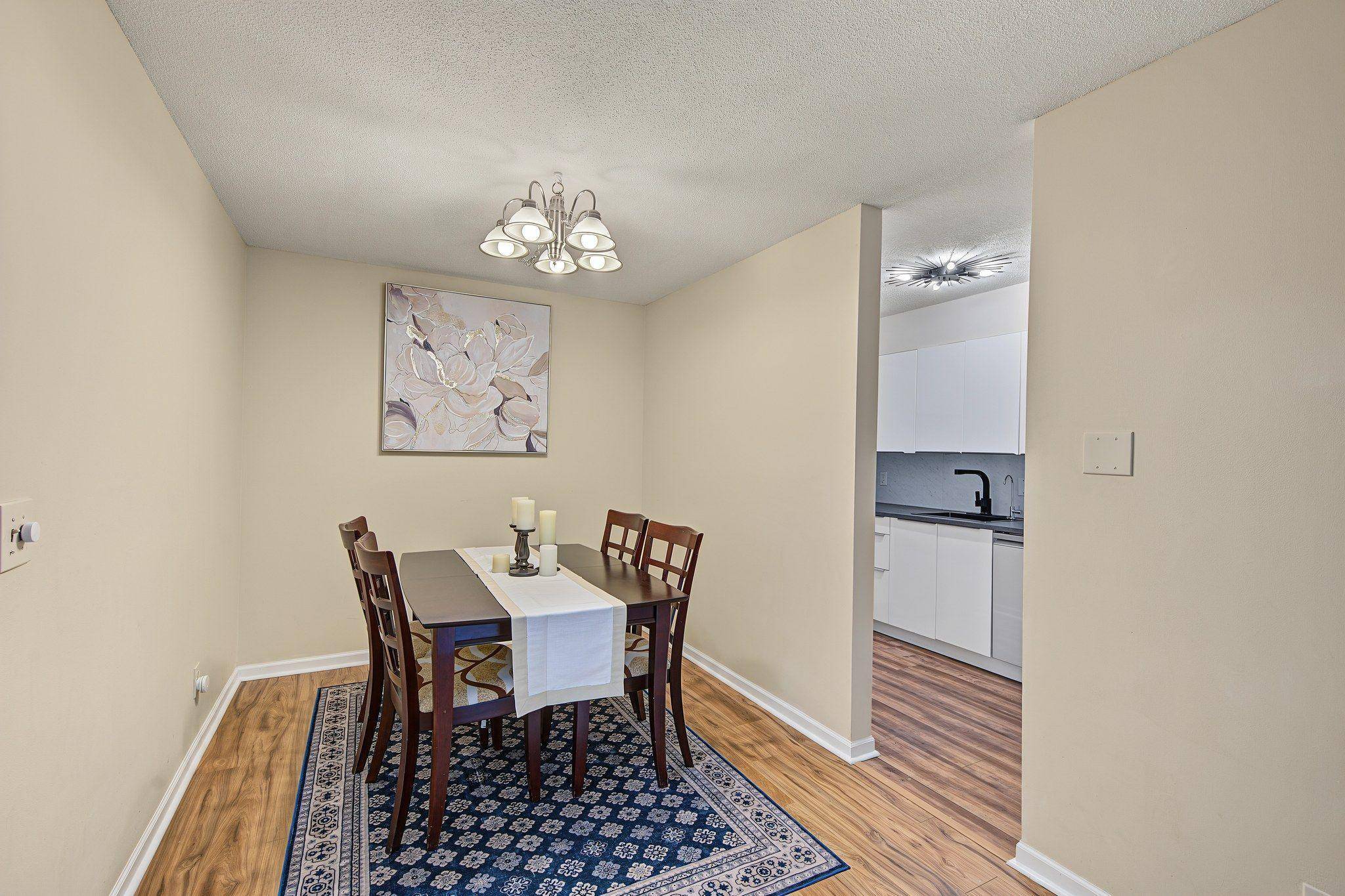 3200 Virginia AVE S #215, Saint Louis Park, MN 55426