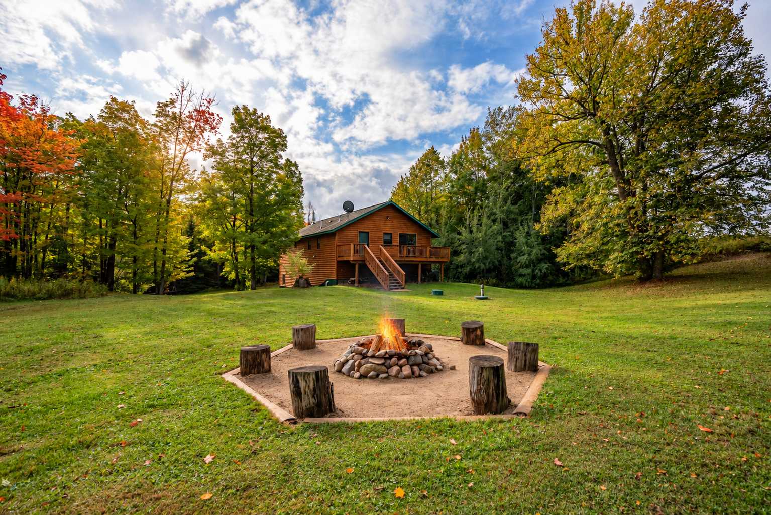 9821 Highway 2, Brookston, MN 55711