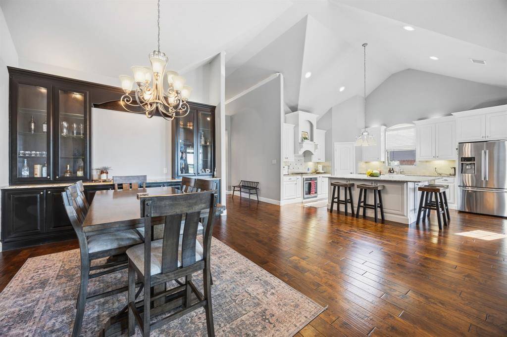 8416 Sandhill Crane Drive, Fort Worth, TX 76118