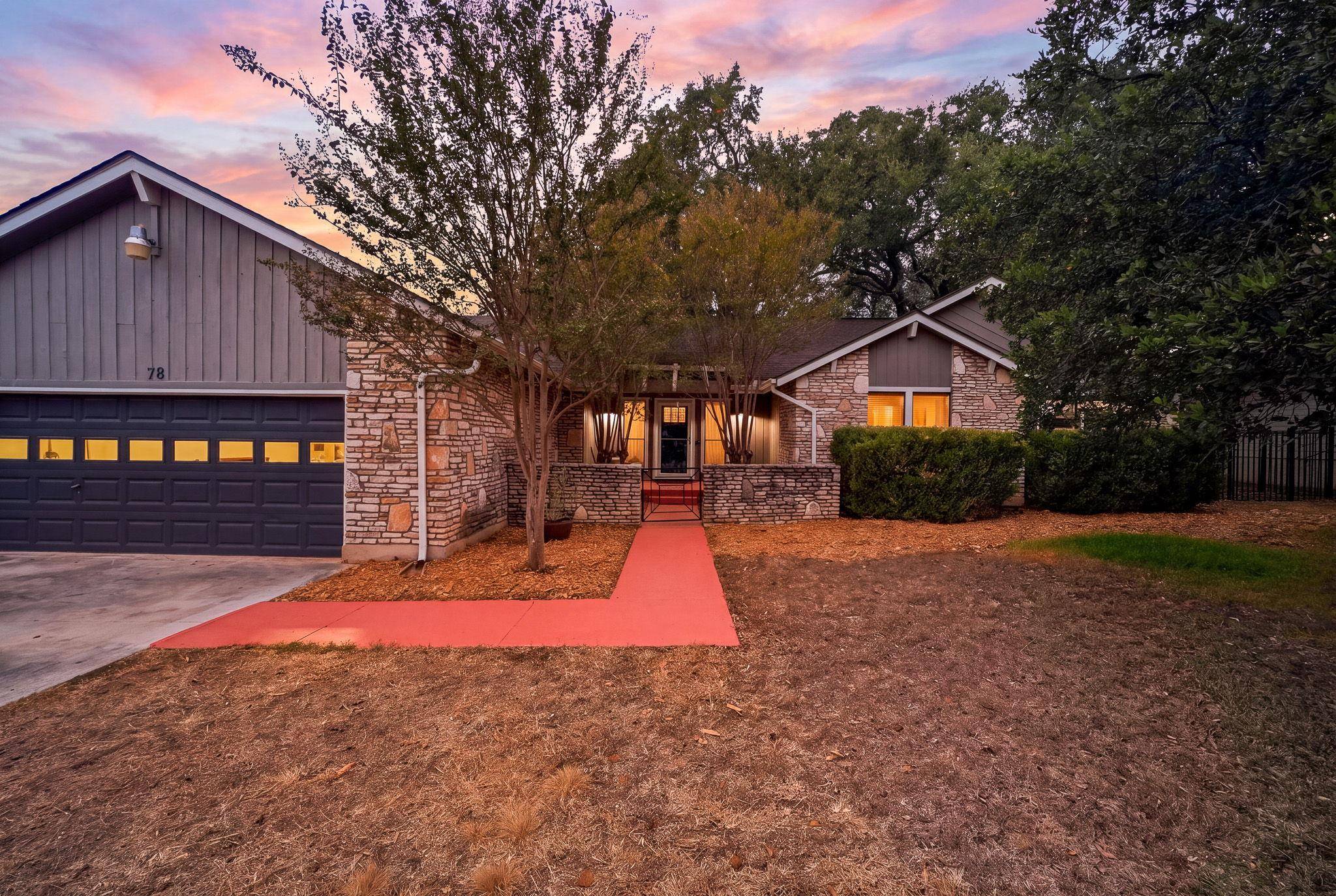 78 Woodcreek DR, Woodcreek, TX 78676