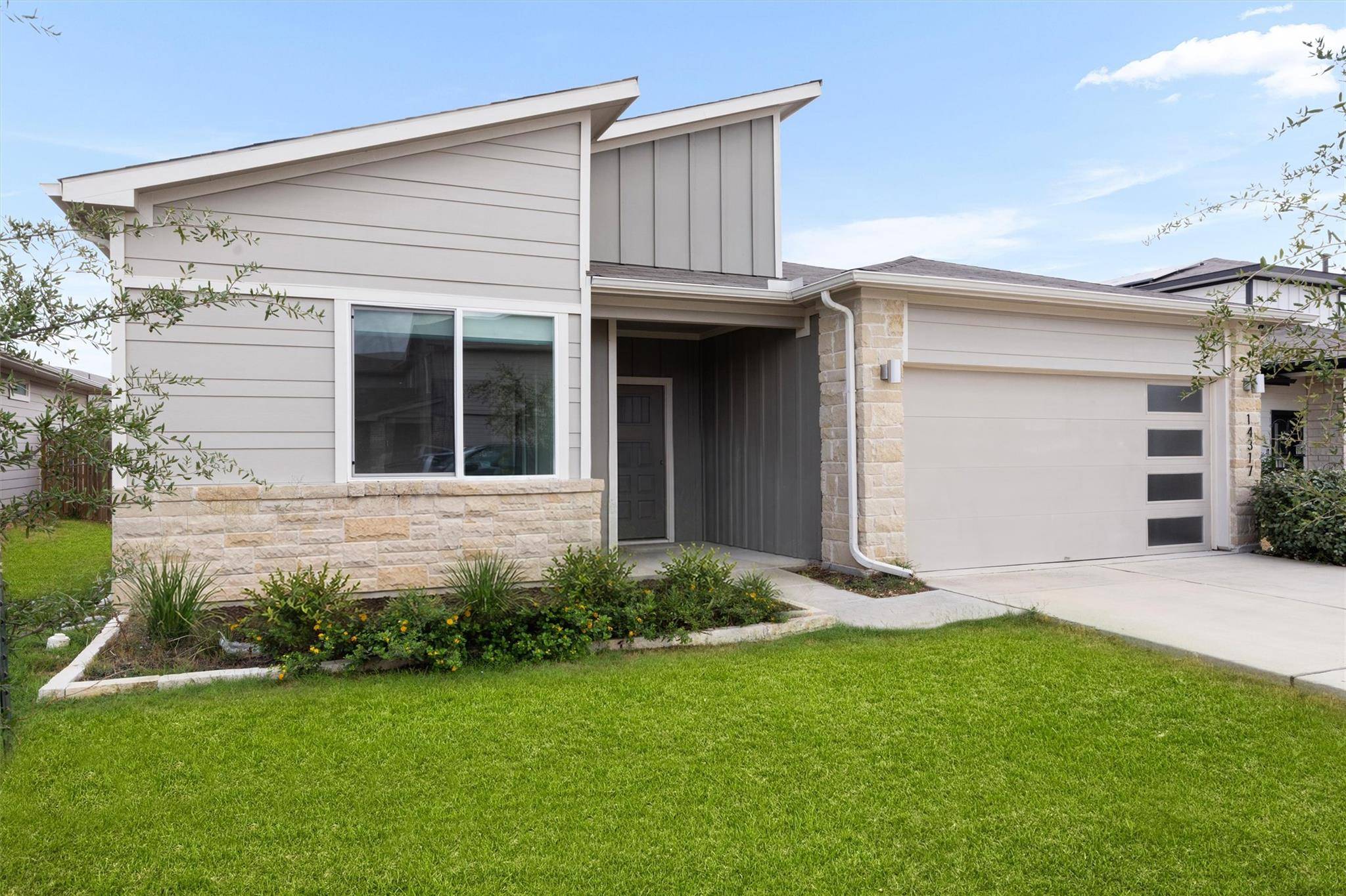 14317 Cantarra DR, Pflugerville, TX 78660