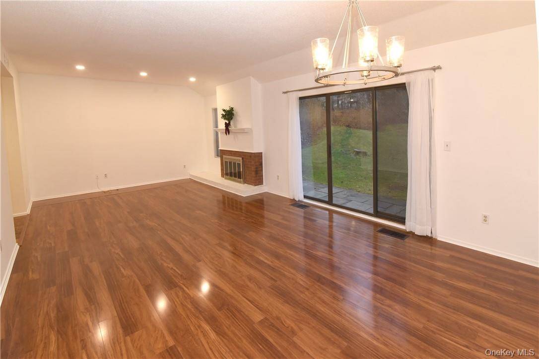 188 Heritage HLS #A, Somers, NY 10589