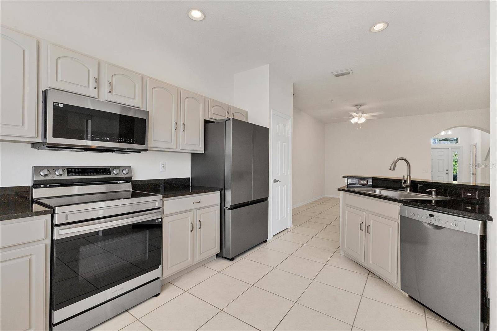 4104 CRABTREE AVE, Sarasota, FL 34233