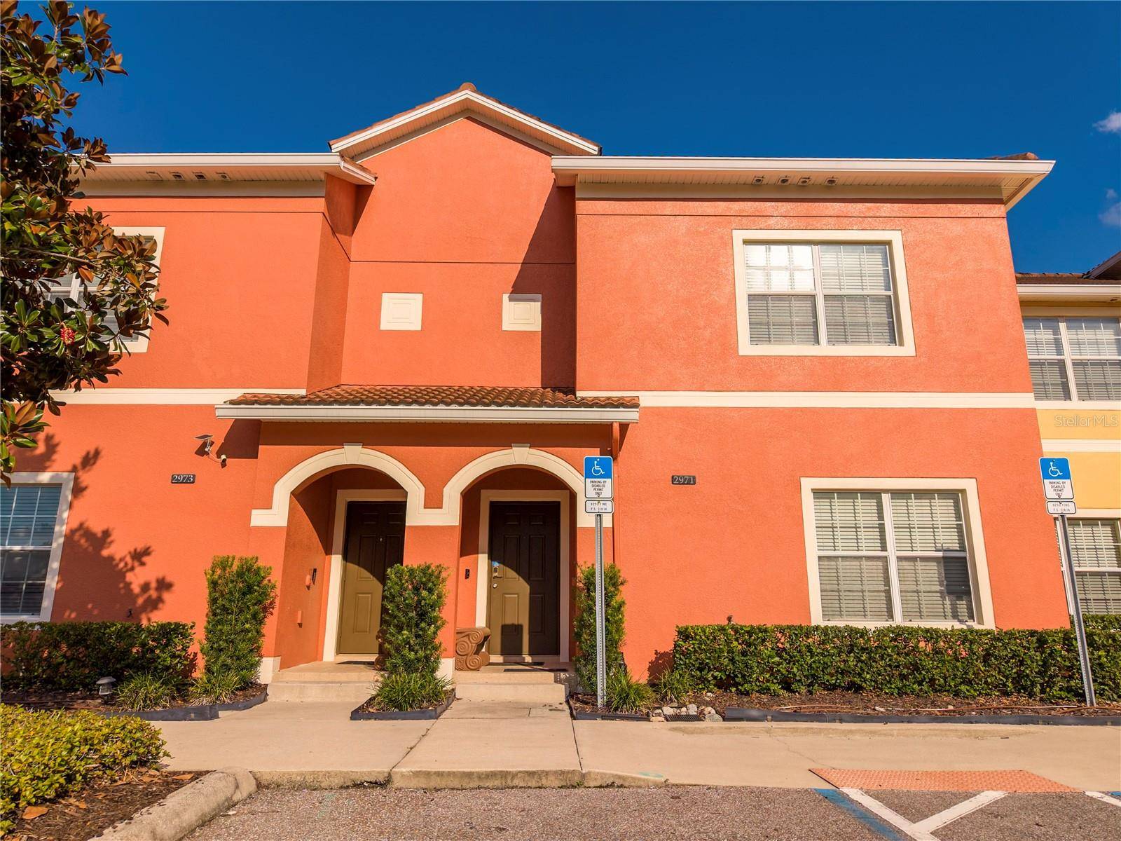 2971 BANANA PALM DR, Kissimmee, FL 34747