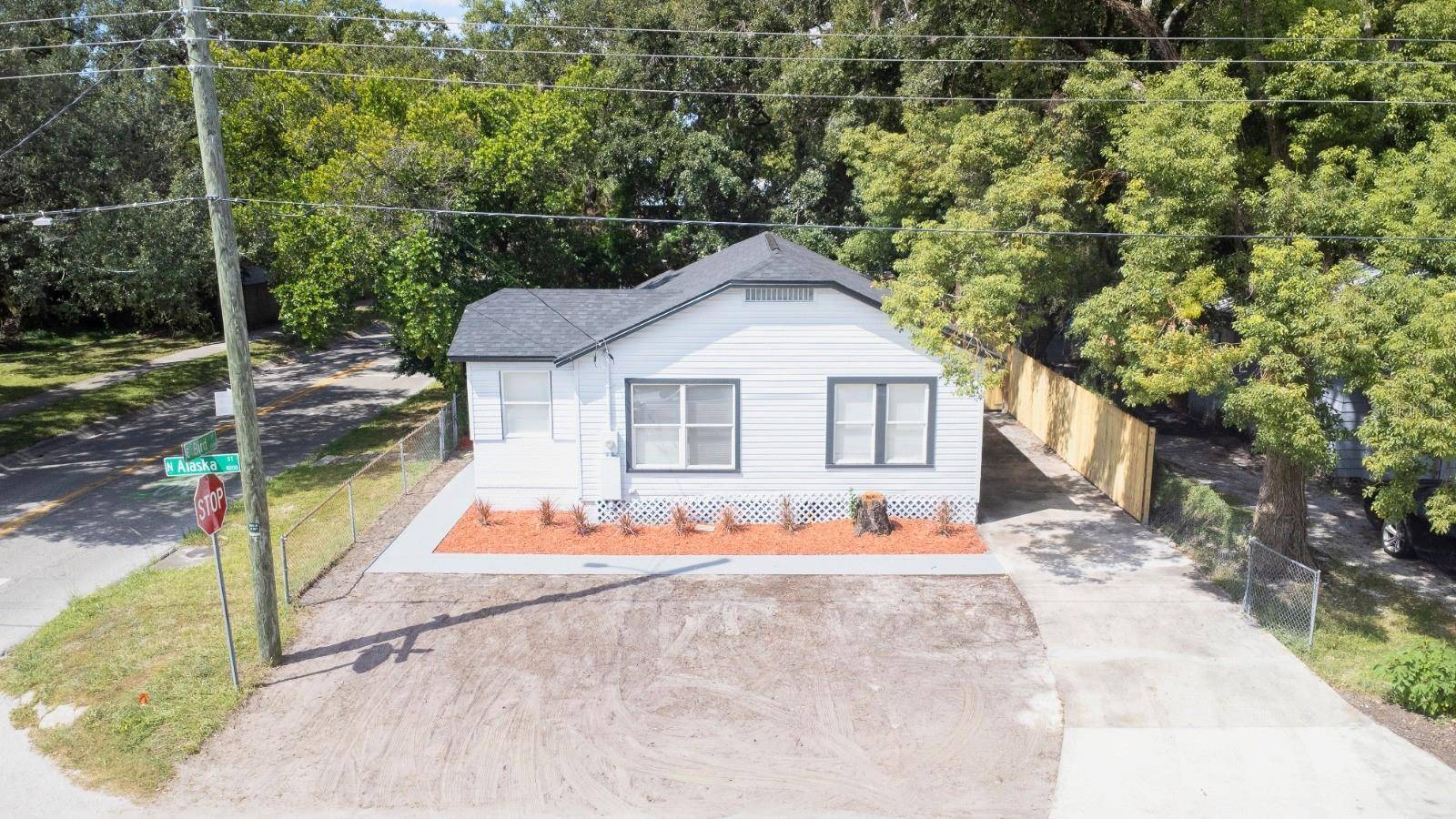 8202 N ALASKA ST, Tampa, FL 33604