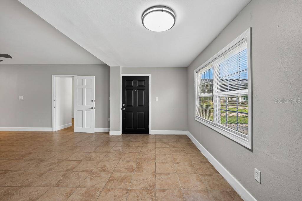 725 STRAIN BLVD, Lakeland, FL 33815
