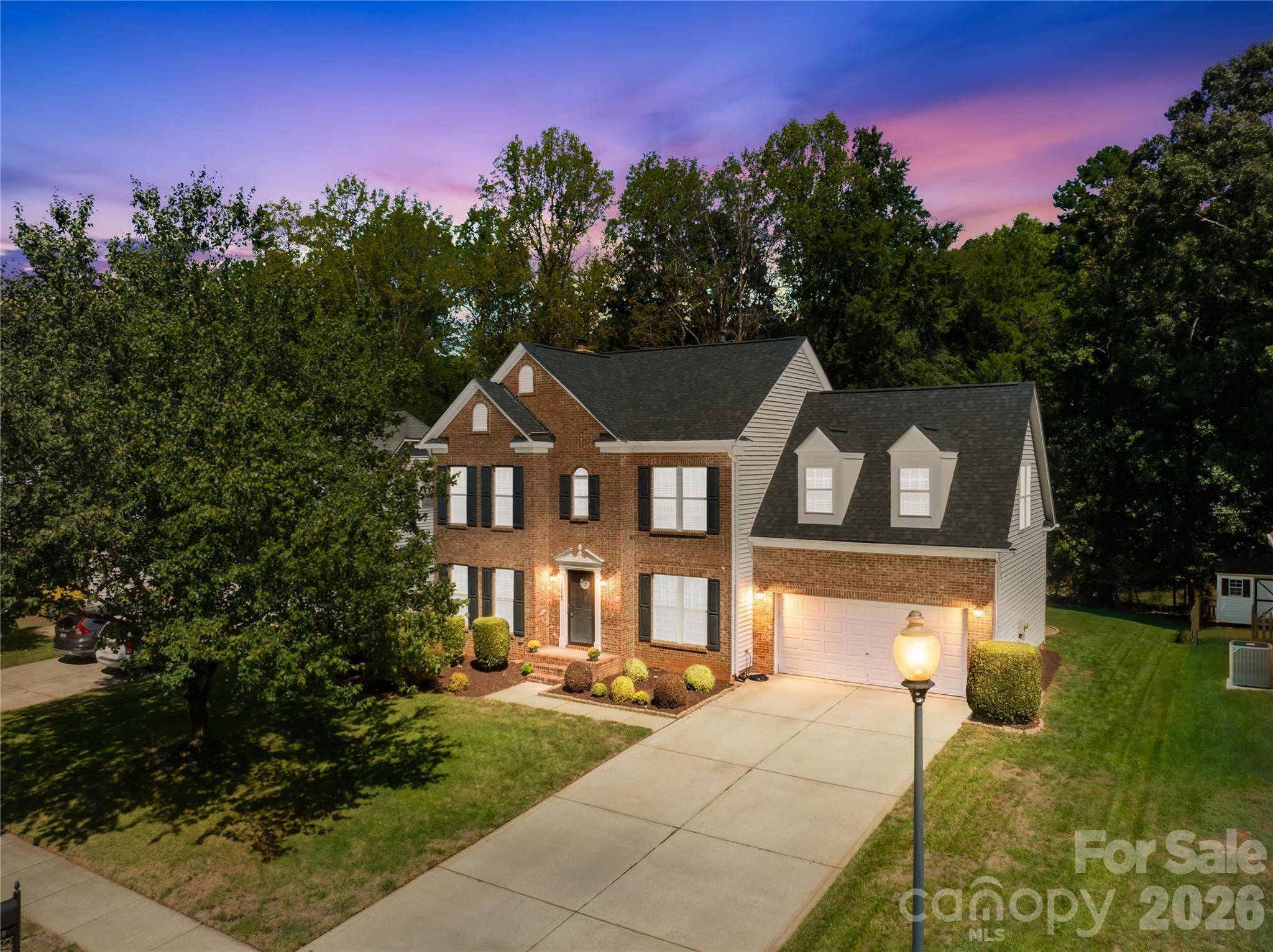 13615 Edgetree DR, Pineville, NC 28134