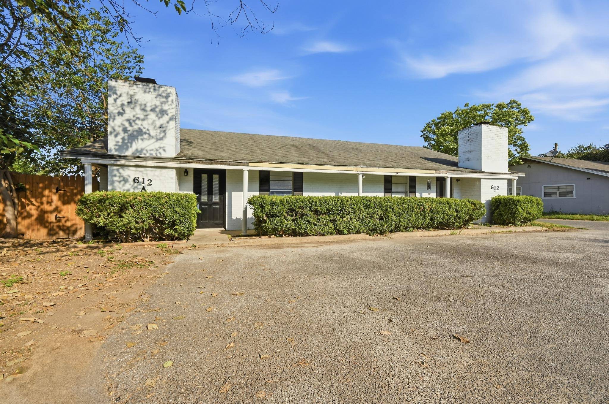 612 Mill ST #A & B, San Marcos, TX 78666