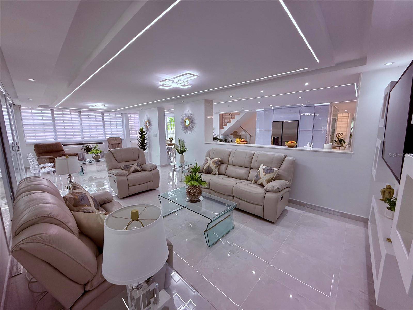 MANSIONES REALES FELIPE PRIMERO #E1, Guaynabo, PR 00969