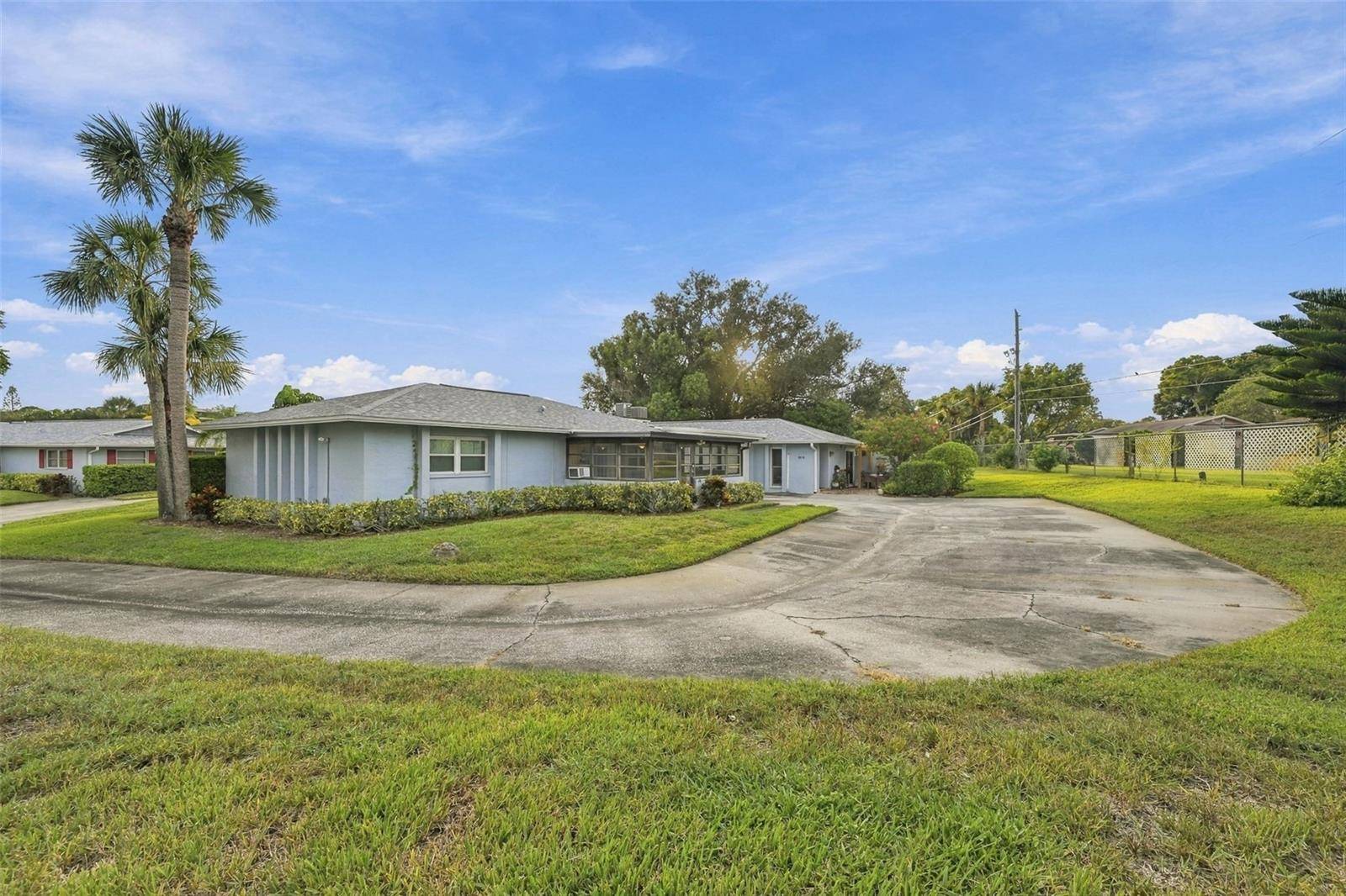 1619 WHITHORN PL #B, Palm Harbor, FL 34684