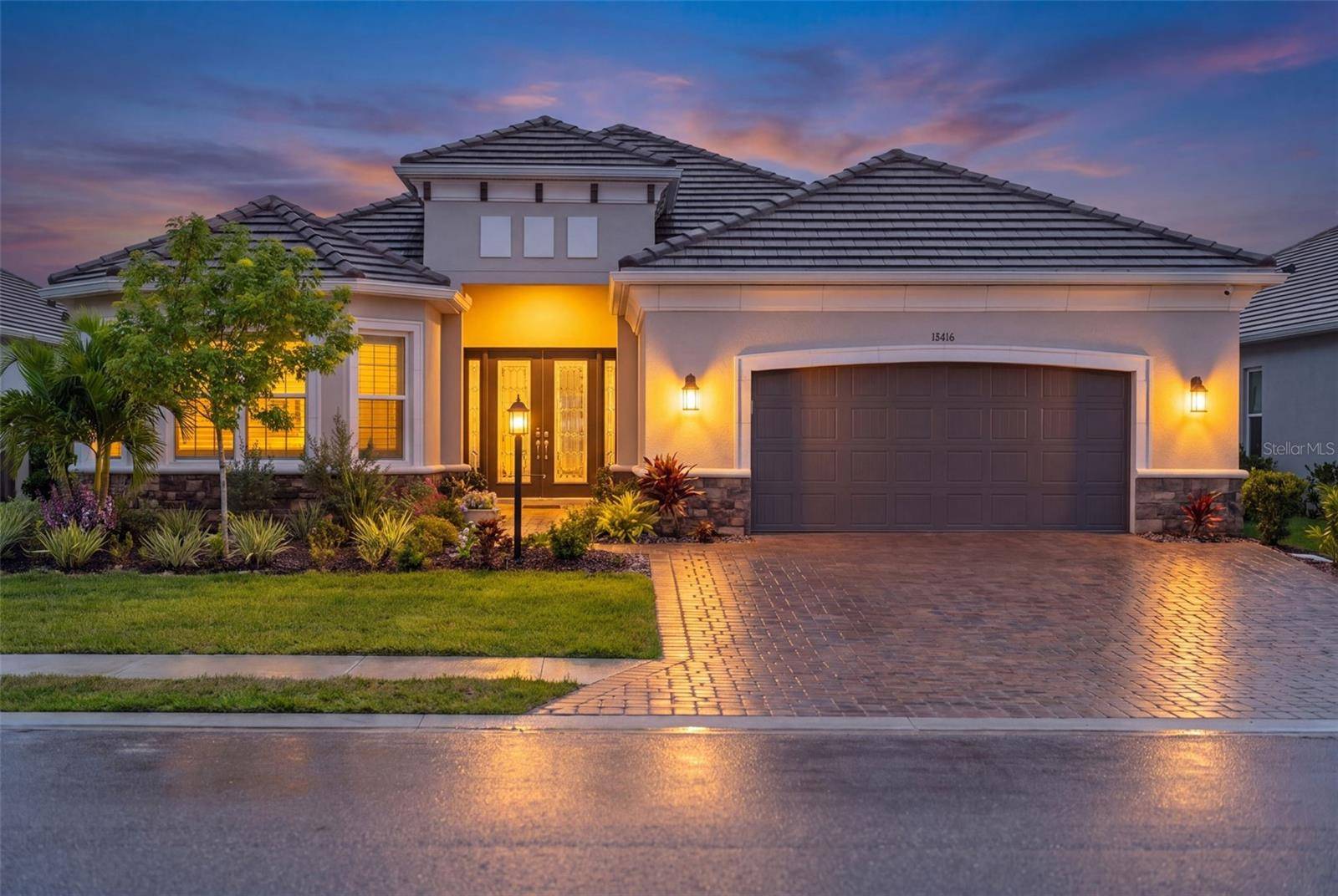 15416 SAN LAZZARO AVE, Lakewood Ranch, FL 34211