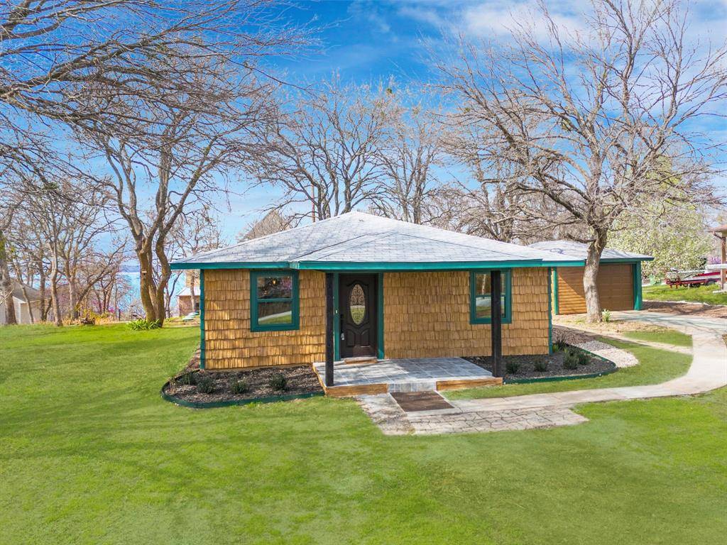 321 Crescent Drive, Pottsboro, TX 75076
