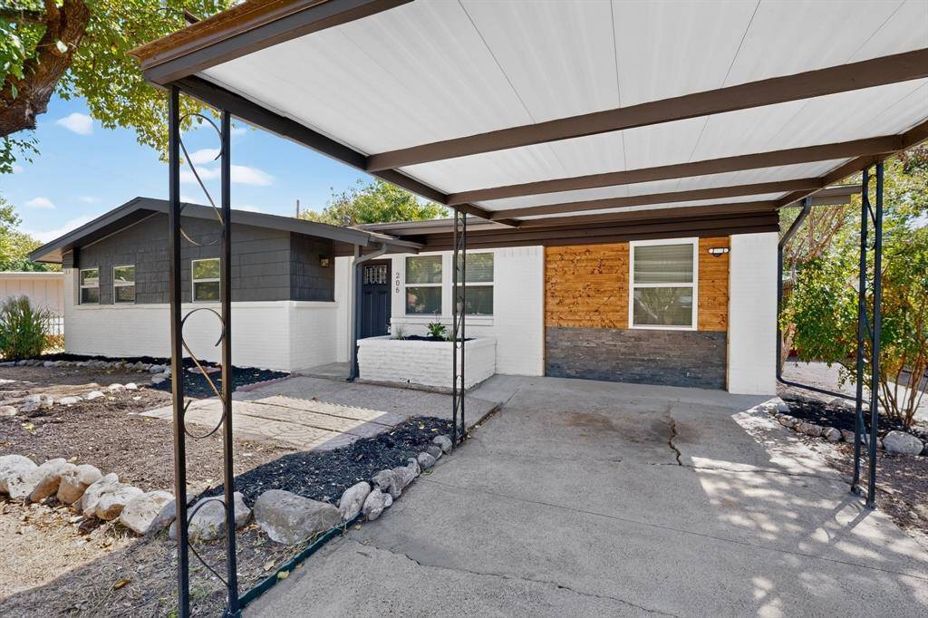206 W Ridgewood Drive, Garland, TX 75041
