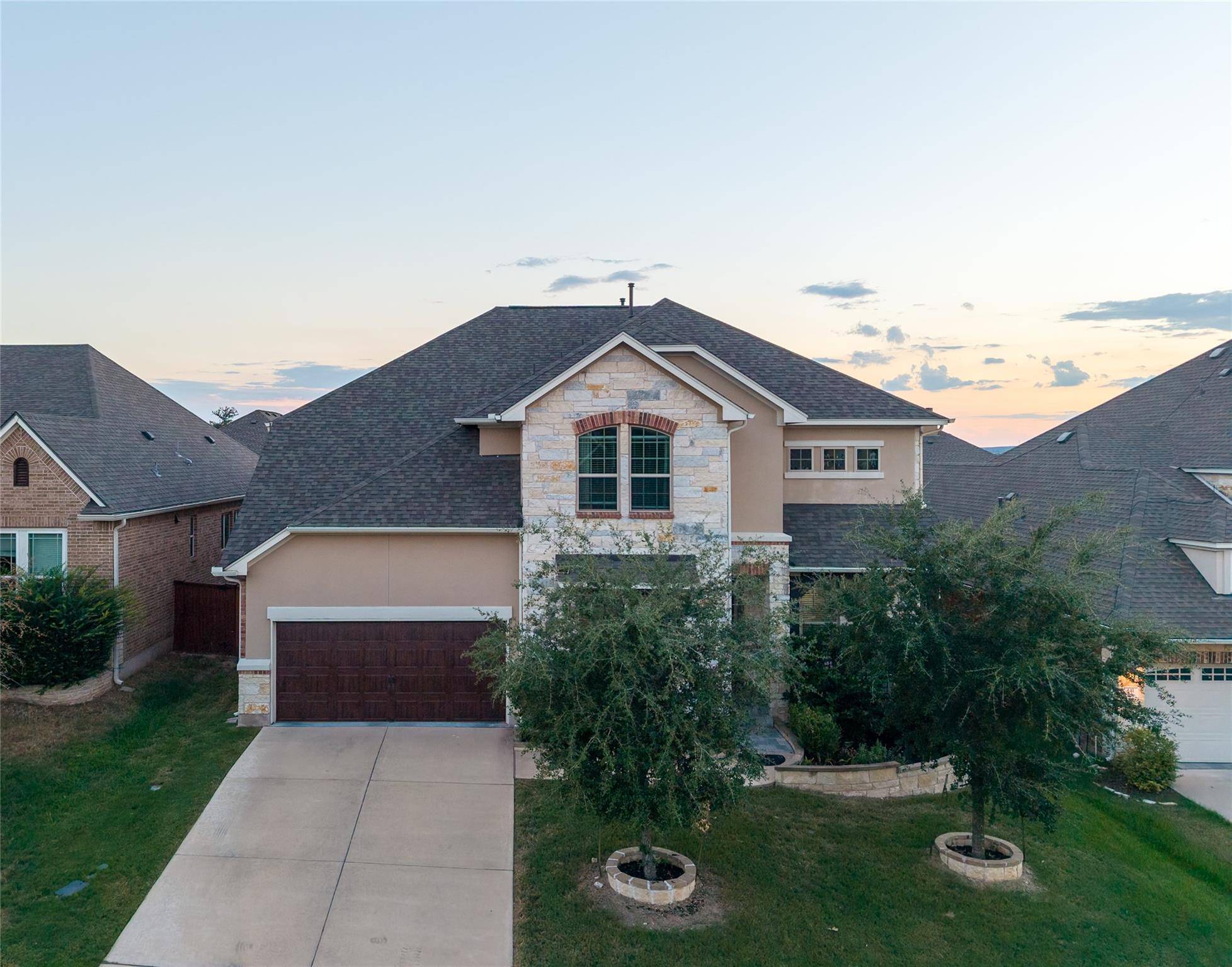 137 Claiborne Lake LN, Georgetown, TX 78628