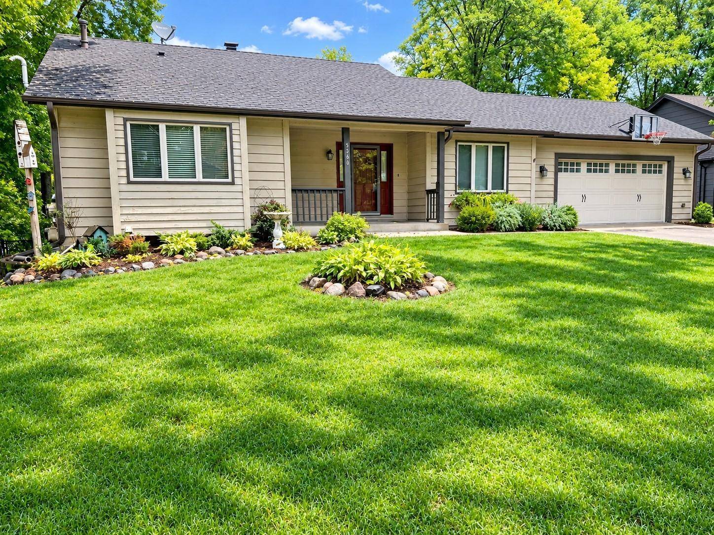 5366 S Park DR, Savage, MN 55378