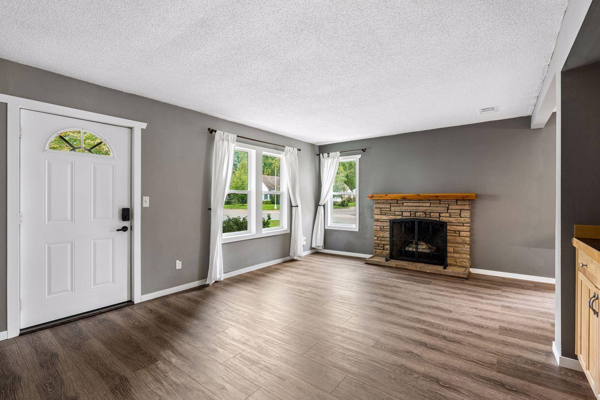 6901 James AVE S, Richfield, MN 55423