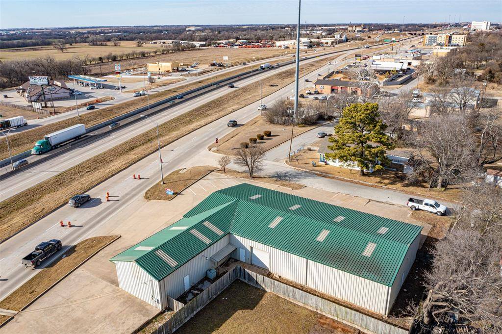 720 Mccrary Street, Gainesville, TX 76240