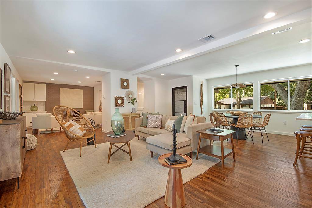 2525 Springhill Drive, Dallas, TX 75228
