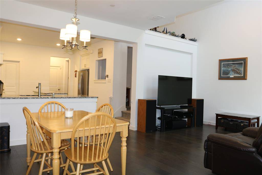 2729 Vista Park Lane, Lewisville, TX 75067