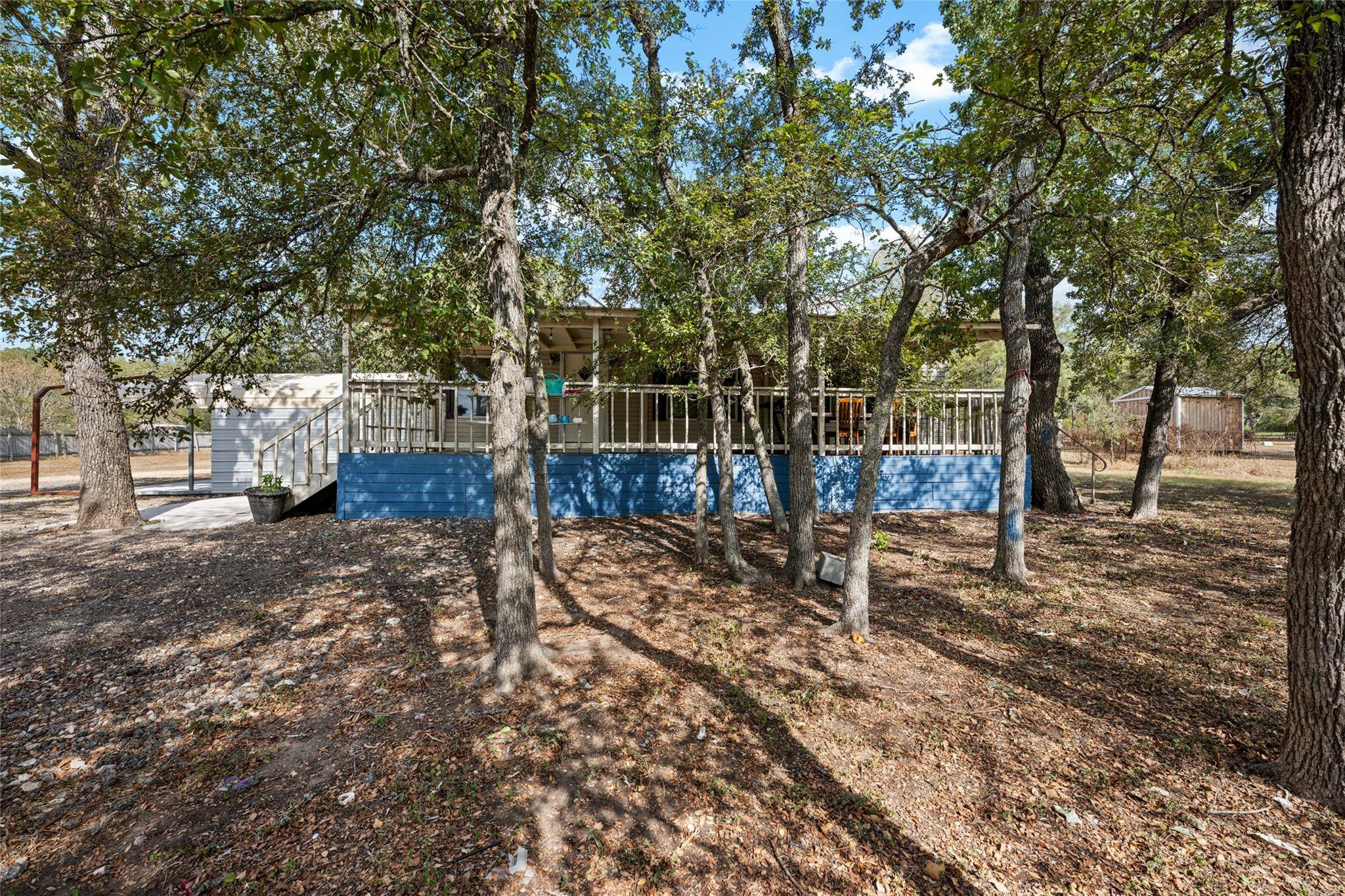 162 Jeffrey DR, Cedar Creek, TX 78612